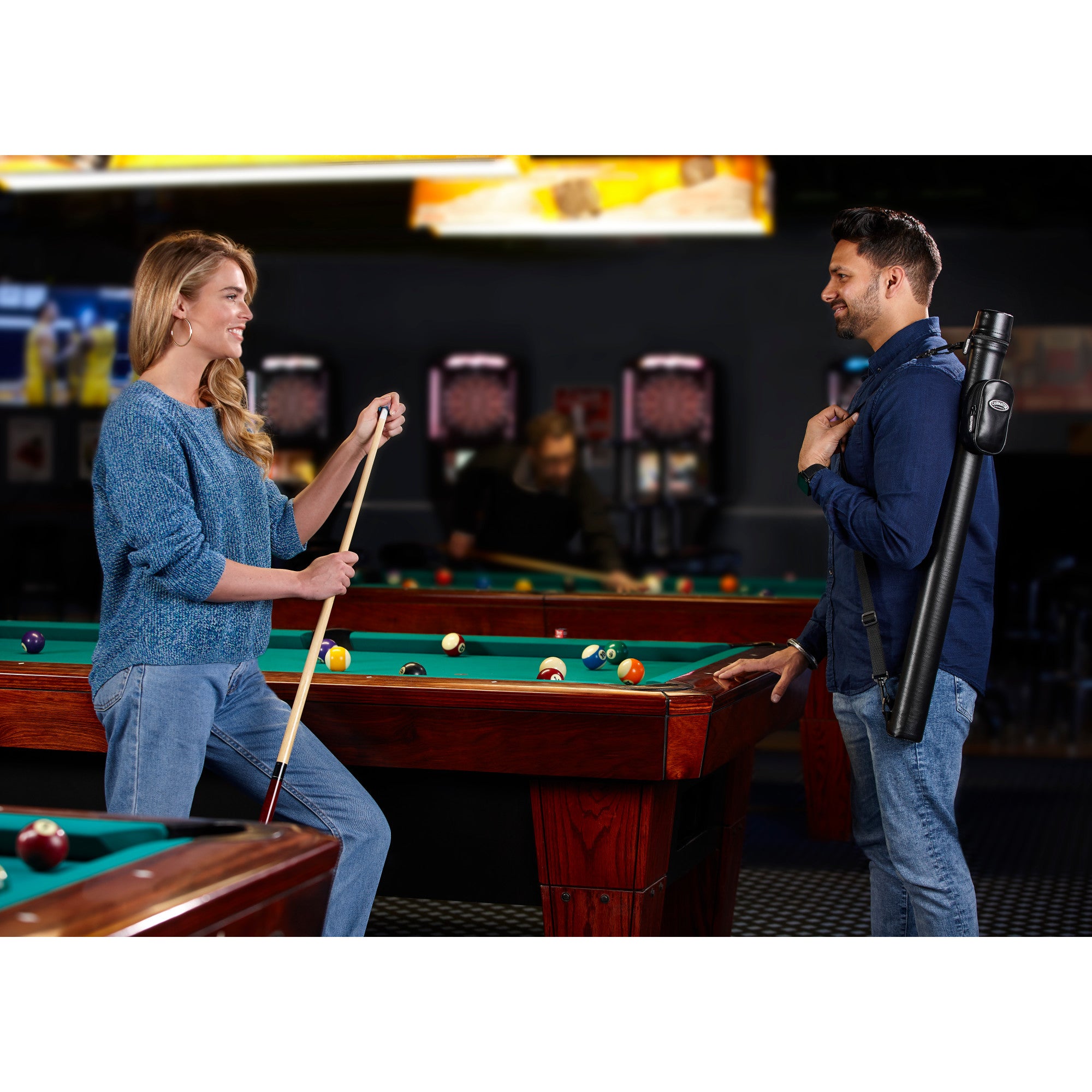 Casemaster 51-0700-01 Q-Vault Supreme Black Cue Case