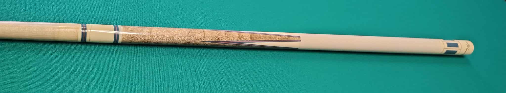 Meucci Quantum Q04 Cue - Consignment Cue
