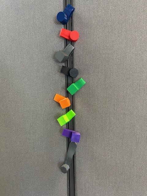 Koda Magnetic Chalk Holder